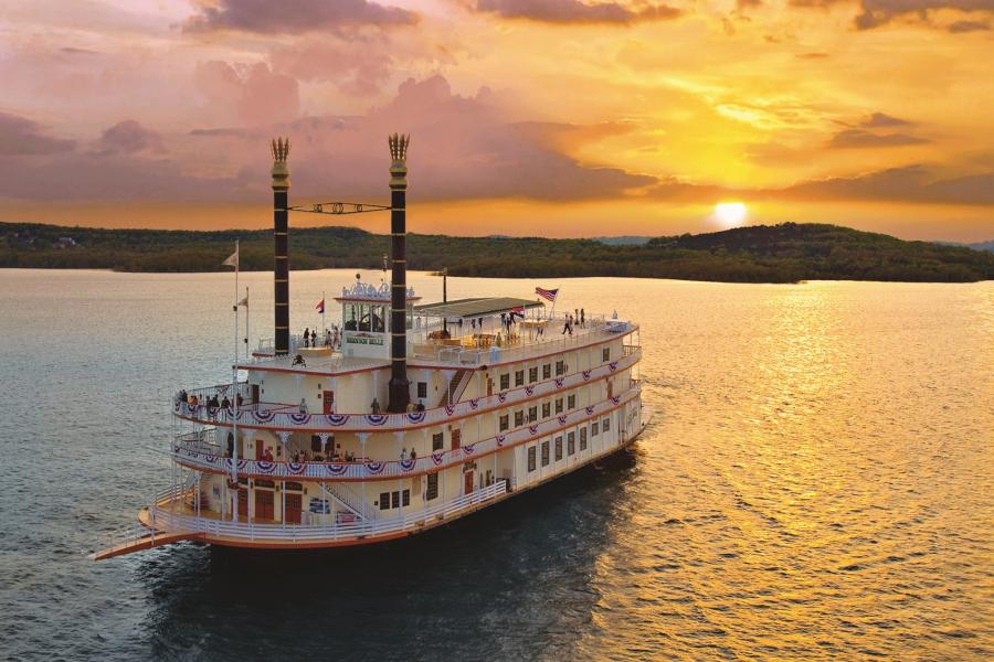 Showboat Branson Belle