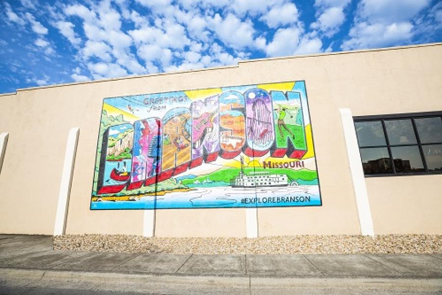 mural in branson mo