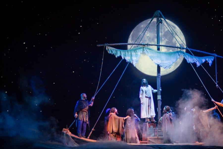 jesus actors on a boat during production at sight and sound theatre in Branson