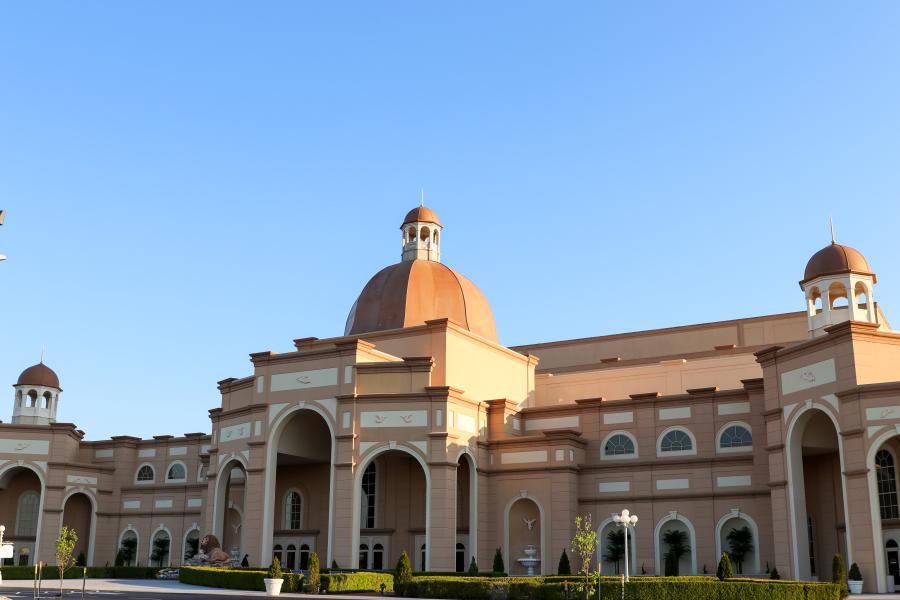 Sight_and_Sound_Theatre_Exterior_2024
