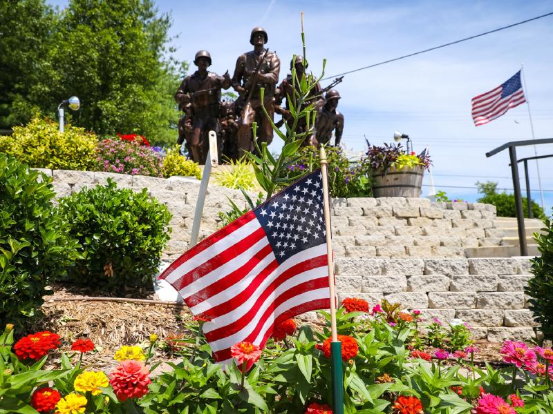 Veterans_Memorial_Garden